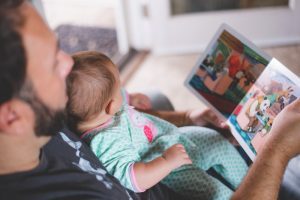 Partners are also entitled to use the paid parental leave, if the mother transfers part of her entitlement
